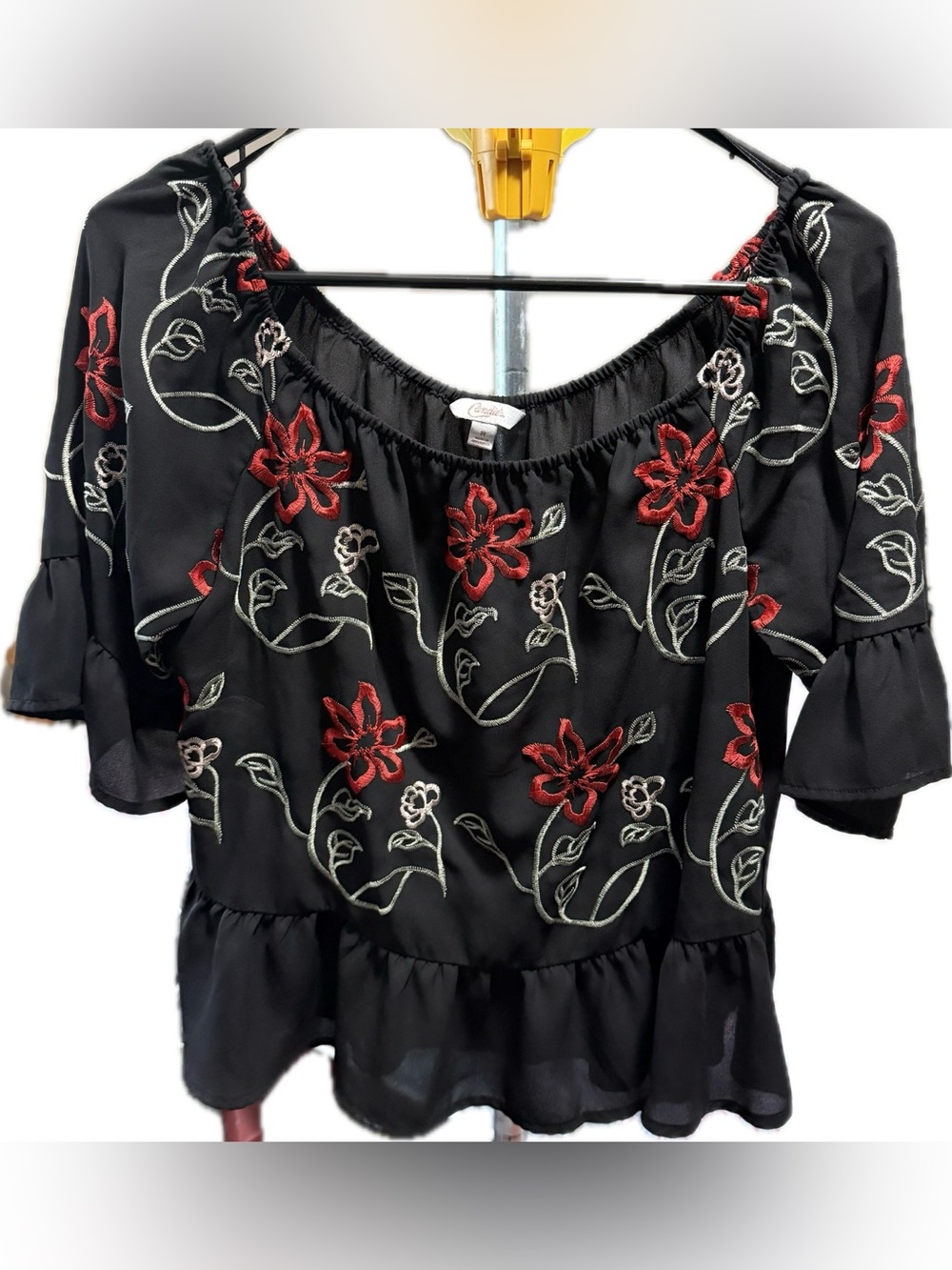 Black Red Floral Embroidered Ruffle Peplum Top Size Medium